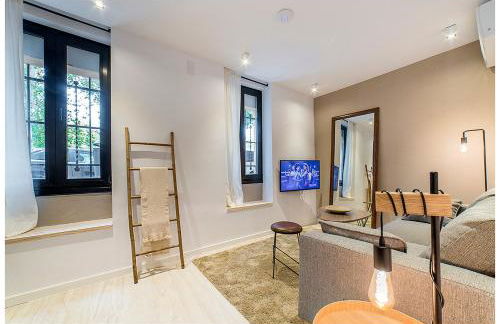 Apartamentos Madrid Rio - Photo 59