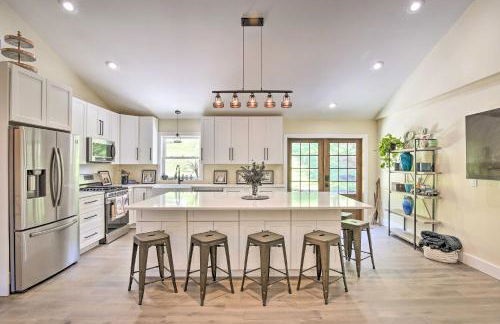 Modern NY Home with Views By Hudson Valley Hiking! - Foto 7