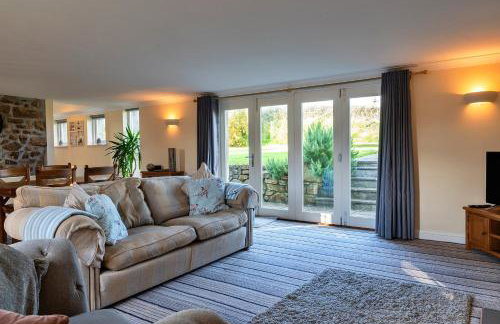 Finest Retreats - Trennal Barn - Photo 8