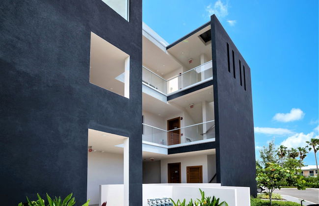 Cayman Luxury Rentals at One Canal Point - Foto 69