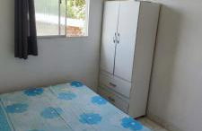 Casa mobiliada com piscina - Foto 2