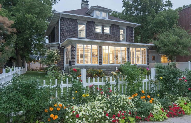 4 BDR Lake Geneva Estate Across From Beach! - Foto 55