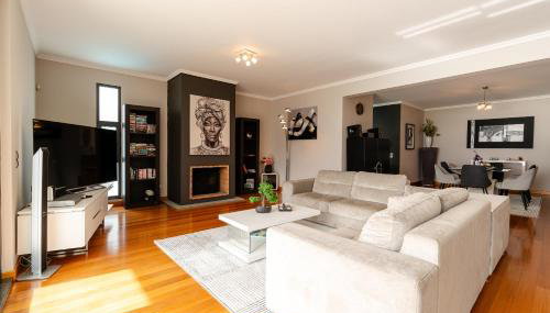 Villa Nunes, Big Holiday house with private pool - Foto 4