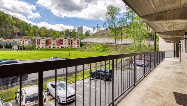 Modern Style 2 Bed Condo Pool in Gatlinburg - Foto 4, Habitación