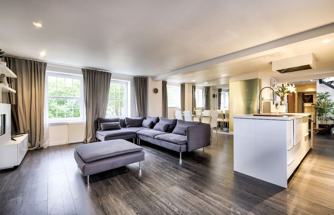 Luxury Modern Penthouse Private Rooftop - Photo 12