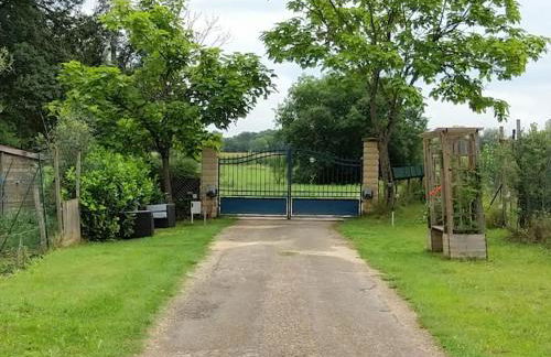 Belle Quercynoise piscine jacuzzi partagés - Foto 23