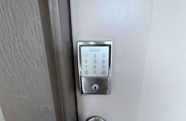 Newly built home Spacious & Comfortable 4BR 2BA - Photo 27