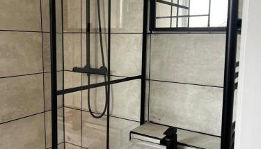 ResiLets - Ground Plessey Road Apt - Foto 3