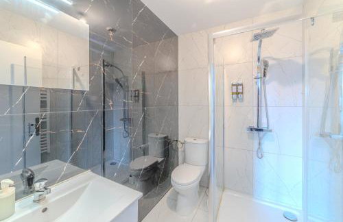 Jasmin Roanne centre-ville - Parking & Clim - Foto 7