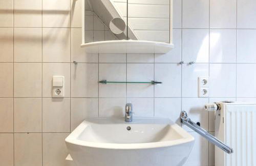 Helle Top gelegene Fewo im schönen Gau-Algesheim, Monteure willkommen, Parkplatz vor der Tür - Foto 28