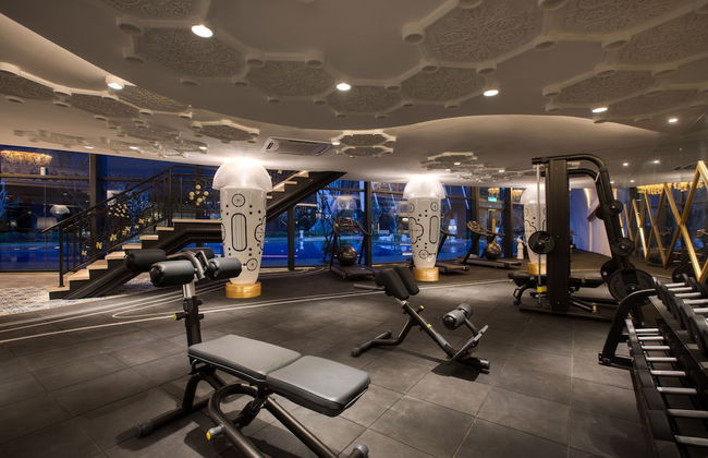 Ami Suites - Photo 40