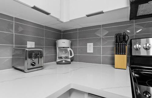 Cozy Urban Getaway - Free Parking, Gym, Stadium - Foto 22