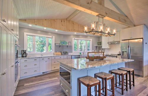 Lush Gilbert House with Outdoor Oasis on Lake Murray - Foto 3