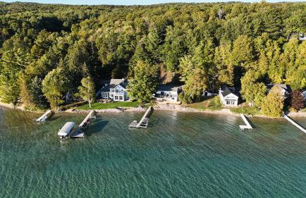 Crystal View Hideaway - Spectacular Lakeview! - Foto 44