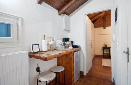 Cozy Attic Suite - Elia Apartments Chrisso - Foto 11