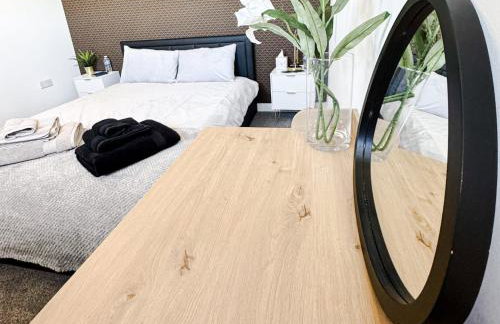 Luxury Nest 10 Guests Free Parking Middlesbrough - Photo 40