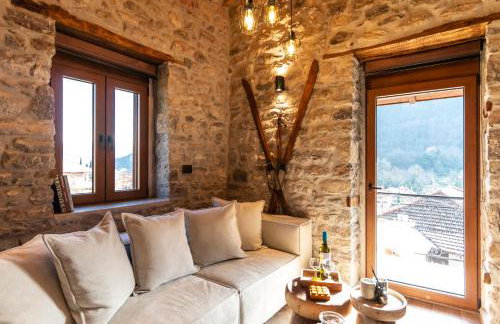 Chalet 1932 Boutique Mountain Chalet με Ιδιωτικό Hot Tub & Τζάκι - Photo 15