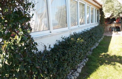 Beachside Mobile Home with Private Yard - Foto 32