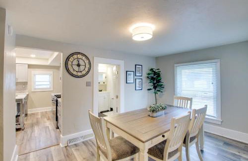 Family-Friendly House Walk to Lake Michigan! - Photo 9