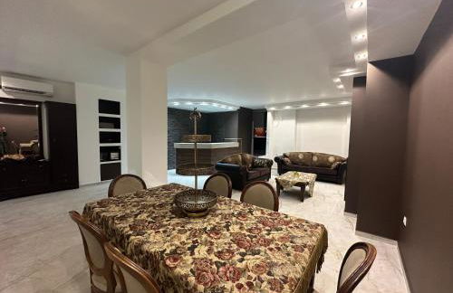 Blessings Apartment with Private Garden and Parking - Foto 8