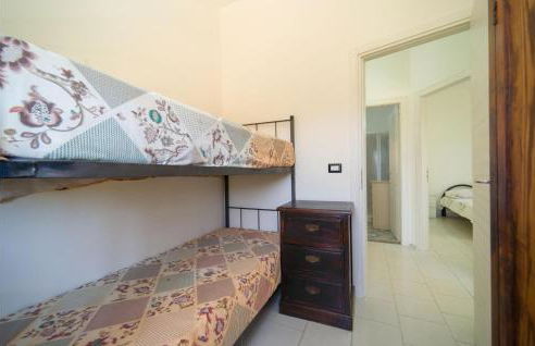 4 Bedroom Stunning Apartment In Ciotta - Foto 29