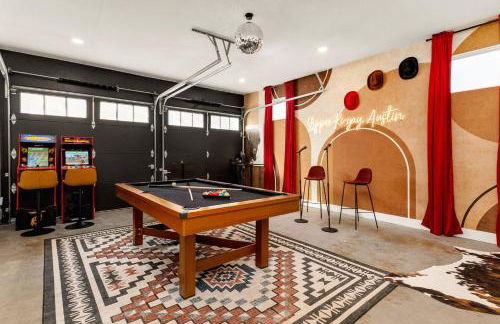 SoCo Cowgirl: Pool, Putt, Karaoke, Spa, 2mi to DT - Foto 30