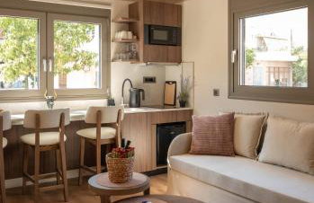 Minotaur's Rest - Luxury Residences with Free Private Parking, near Port & Airport - Foto 51