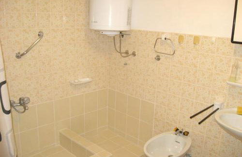 Charming House in Sveti Jakov, Mountain View - Foto 16