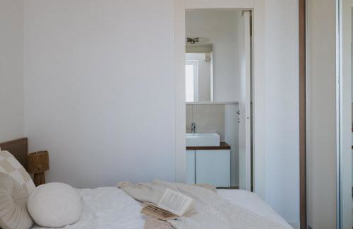 Villa Oleander by Domus Mirus - Rooftop Cinema & Pool & 6min Walk to Beach - Photo 57