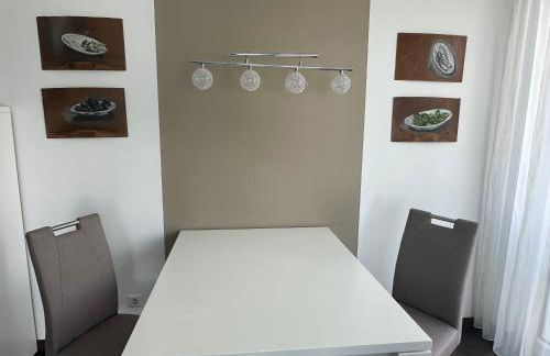 2-Zimmer-Ferienwohnung mit 2 Balkons - Golf, Bike & Wellness im Markgräflerland! - Foto 4