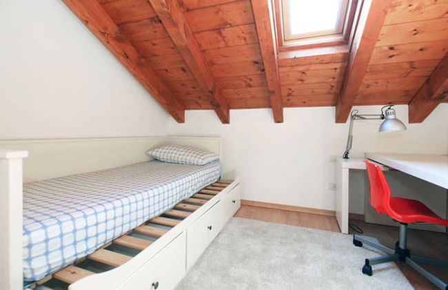 Cozy House - Photo 11