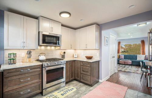 The Funky Flamingo - HOT TUB - BBQ - Fire Pit - Foto 5