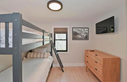 Bayside Oasis with Hot Tub & Game Room - Foto 27