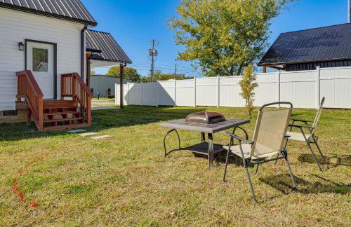 Tullahoma Whiskey Trail Base with Yard and Fire Pit - Foto 3