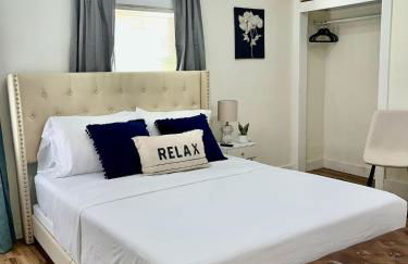 Spacious 4BR home w 2BA, a workspace & king bed! - Foto 48