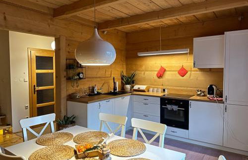 Sękata Chata - drewniany domek z jacuzzi - Foto 26