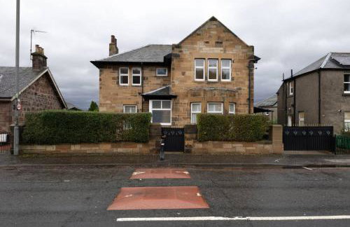Stirling Edwardian House - Fireplace,Garden,Parking - Foto 80