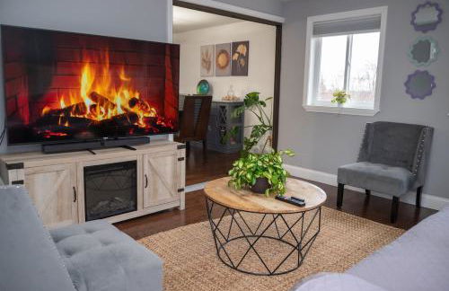 Lovely Home, centrally located! - Photo 1