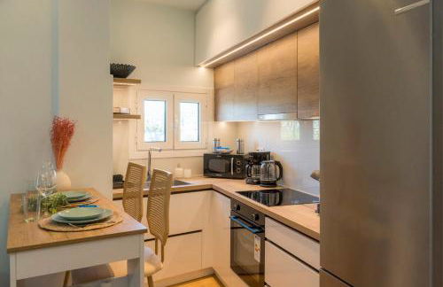 Highway Haven - Halandri - Foto 12