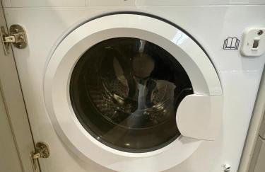 A4 HighTown Studio Apartment, Steps from Luton Train Station - Foto 28