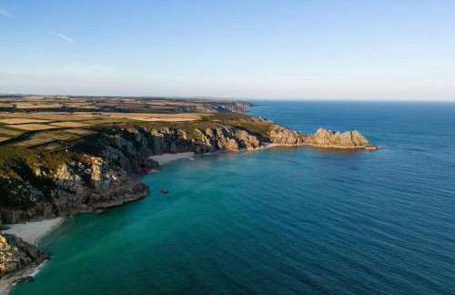 The Little Pines - 5 min walk to beach and sauna - Foto 12