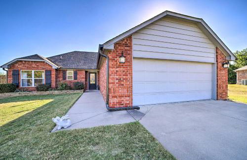 Claremore Getaway about 2 Mi to Historic District - Foto 3