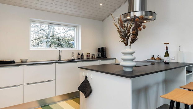 6 Person Holiday Home in Blavand - Foto 4, Cocina privada