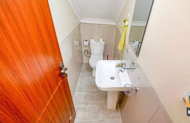 Inviting 6-bedrooms Apartment in Kigali - Foto 14