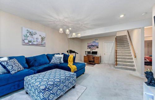 Beautiful Townhome, 11 minutes to Downtown, KCMO. - Foto 12