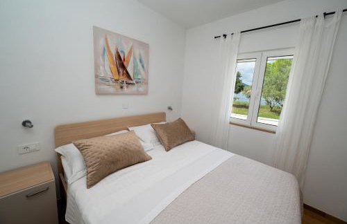 Beachfront house Miamore - 10 m from the sea - Foto 35