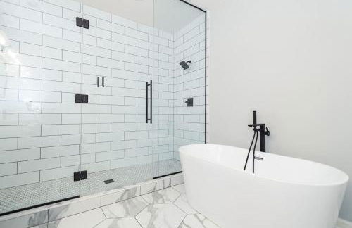 Eclectic Stylish and Cozy Milwaukee Unit - Foto 33