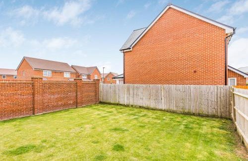 Modern Comfortable Home - Pass The Keys - Foto 38