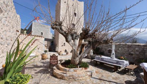 LITHOS TRADITIONAL TOWER - Foto 4, Garden view