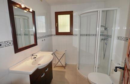 Villa Yvonne - chill out, free WIFI, close to facilities - Foto 2